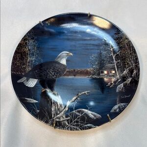 Bradford Exchange Authentic “Silent Guard" by Jim Hansel World of Eagles Plate